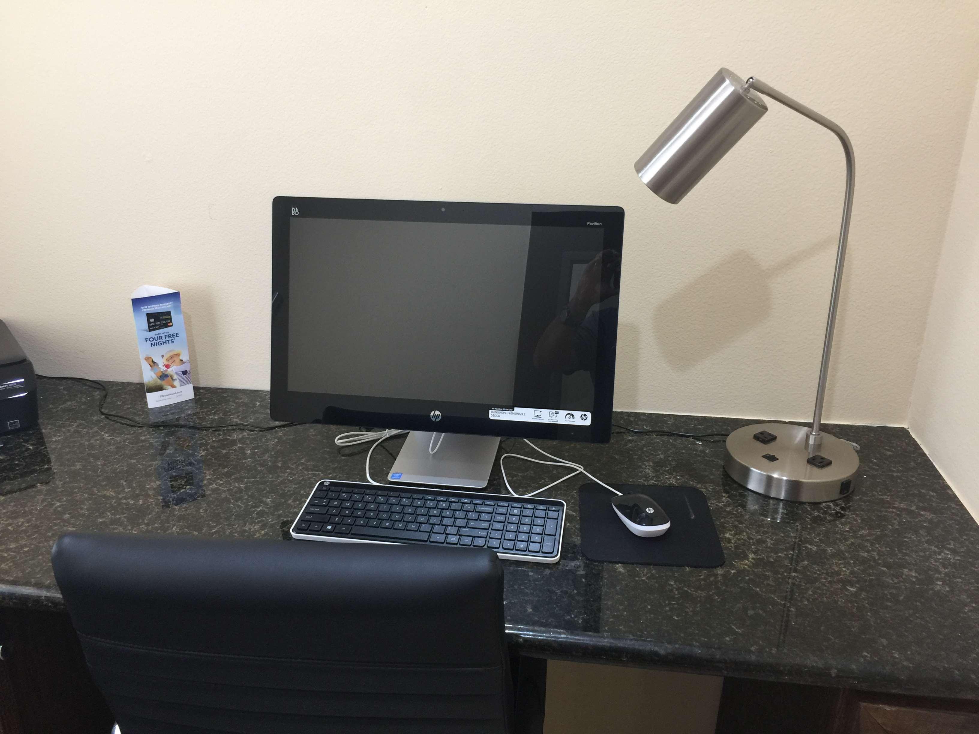 Best Western Red River Inn & Suites Такервилл Экстерьер фото