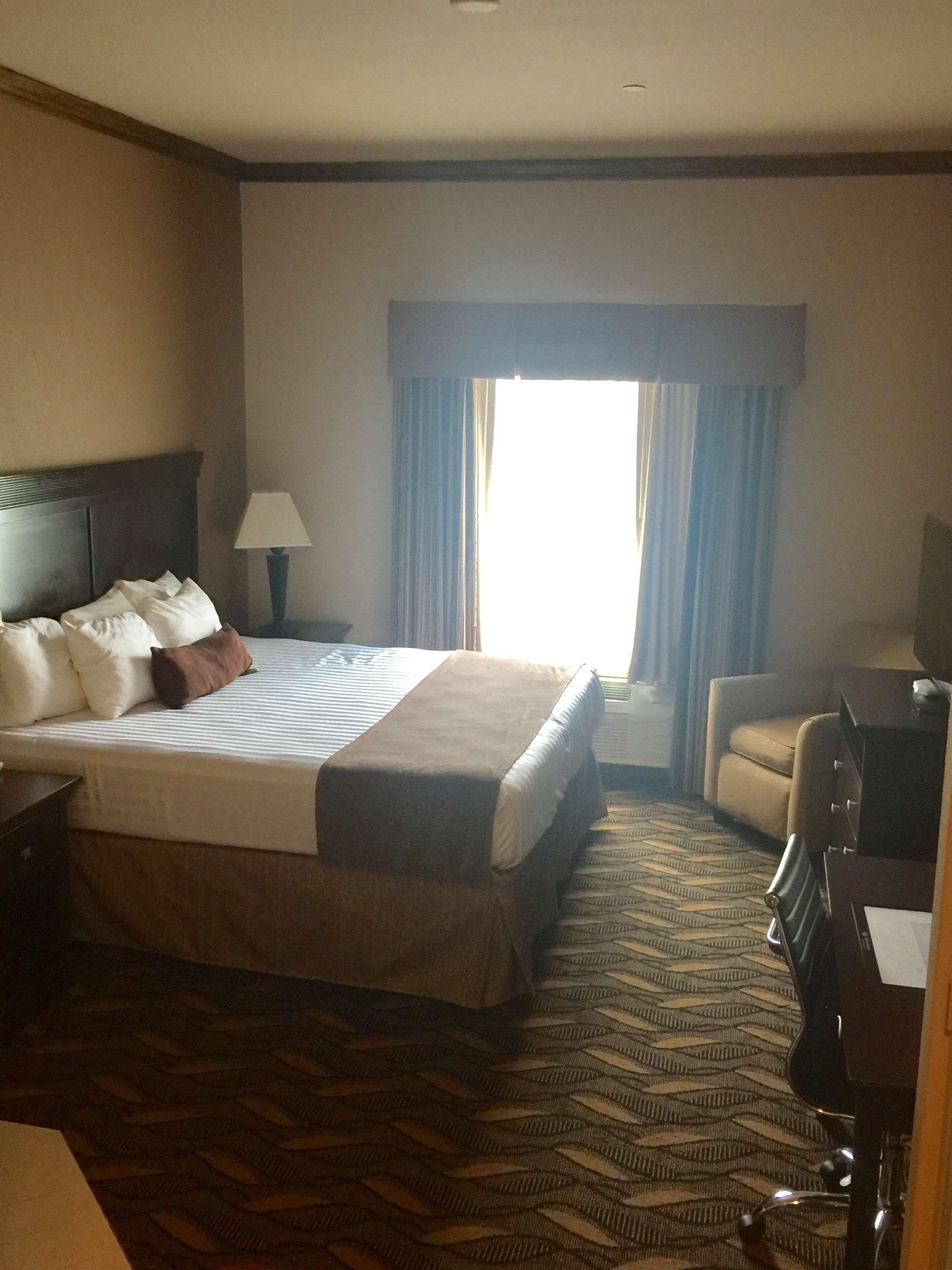 Best Western Red River Inn & Suites Такервилл Экстерьер фото
